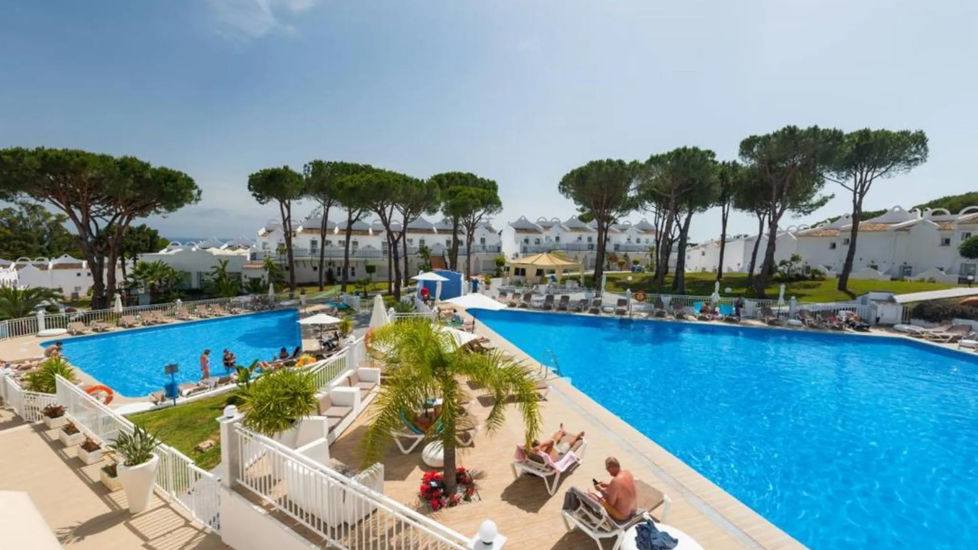 Apartment Casa Chico 2 Bedroom Townhouse 1 Mile From Marina & Beaches Marbella