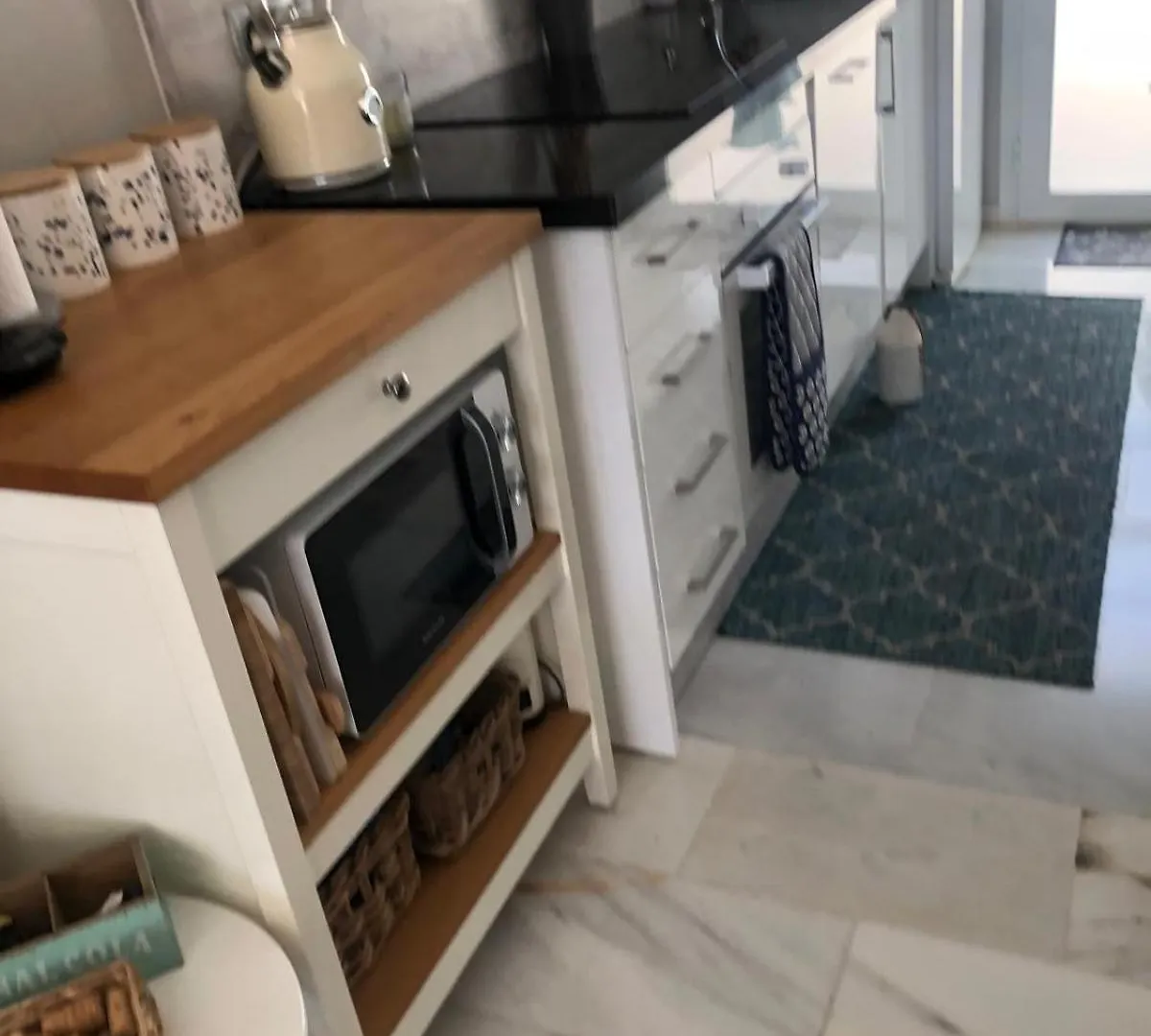 Casa Chico 2 Bedroom Townhouse 1 Mile From Marina & Beaches Marbella Spain