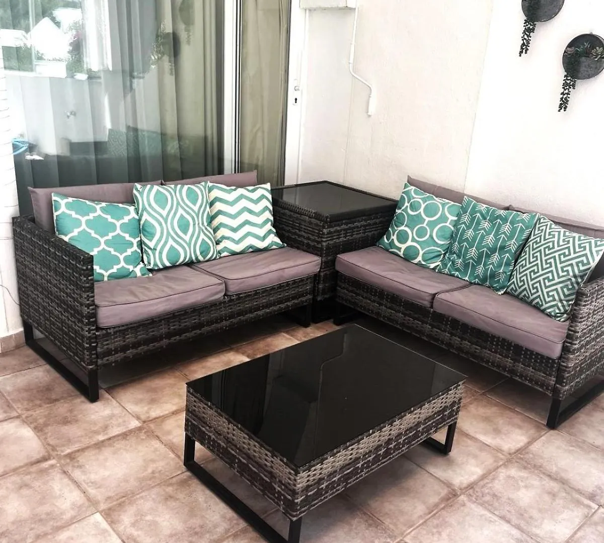 Casa Chico 2 Bedroom Townhouse 1 Mile From Marina & Beaches Marbella 0*,  Spain