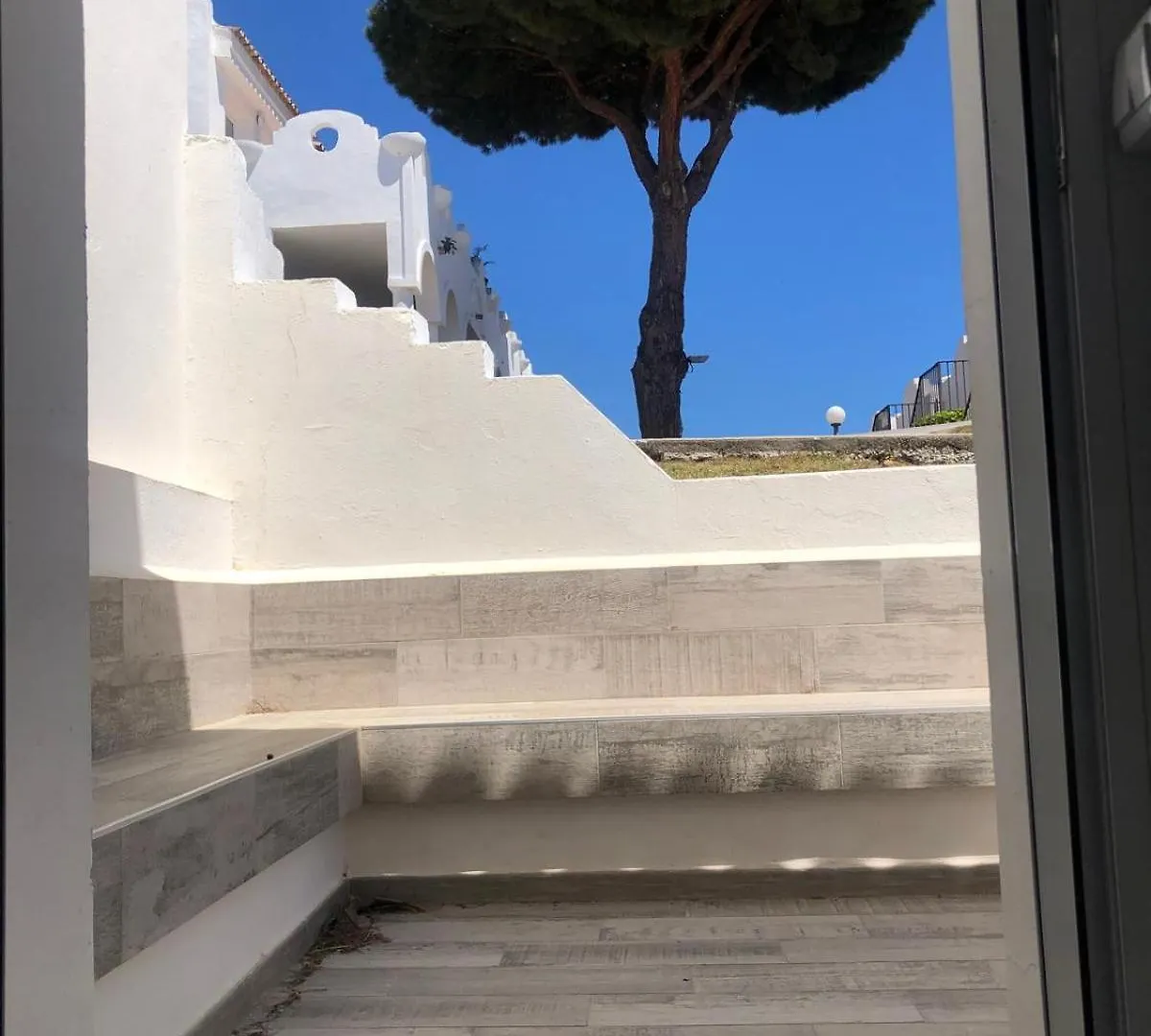 Casa Chico 2 Bedroom Townhouse 1 Mile From Marina & Beaches Marbella Apartment