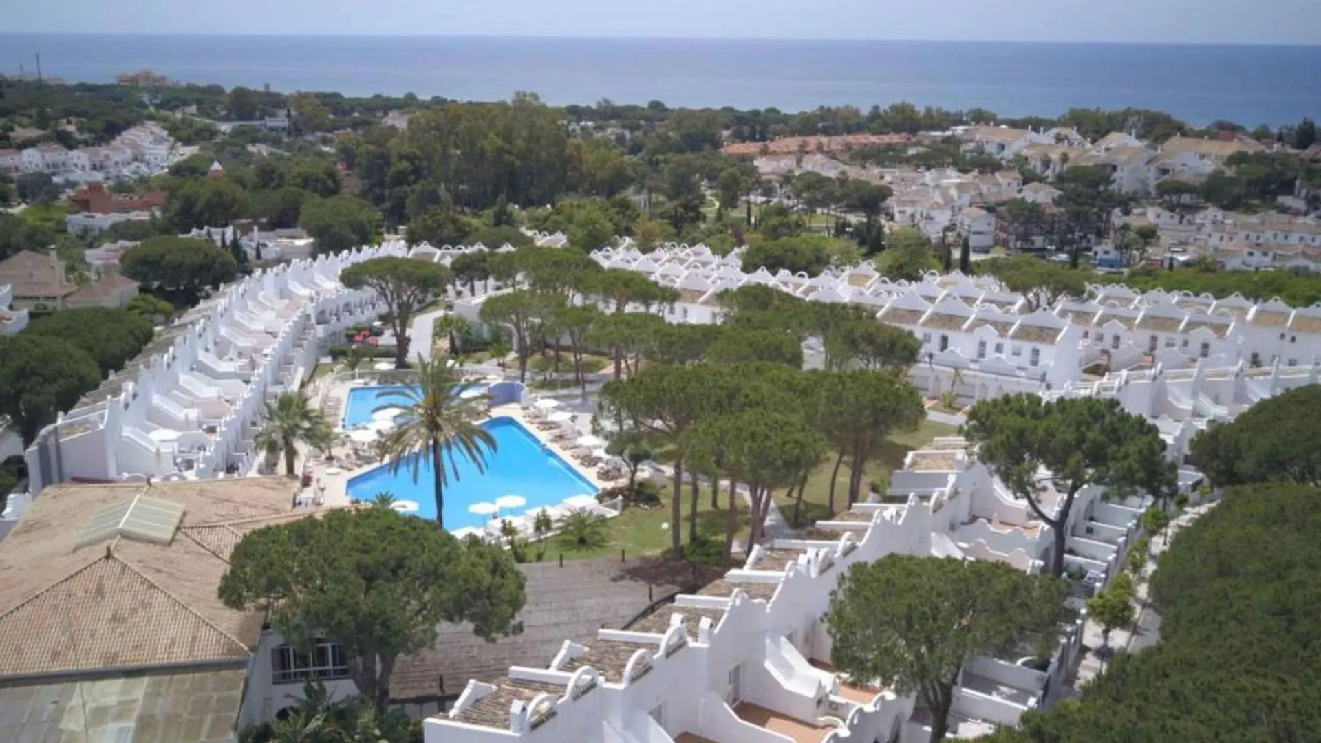 Apartment Casa Chico 2 Bedroom Townhouse 1 Mile From Marina & Beaches Marbella Spain