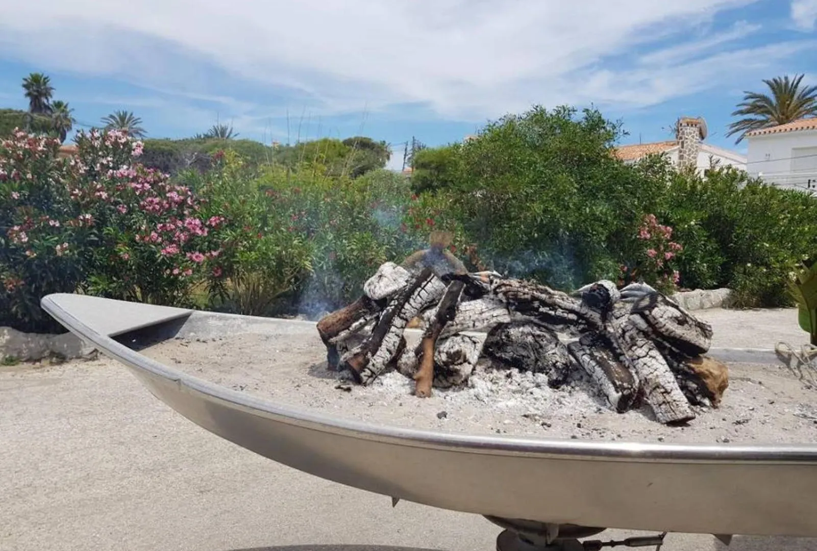 Casa Chico 2 Bedroom Townhouse 1 Mile From Marina & Beaches Marbella Apartment