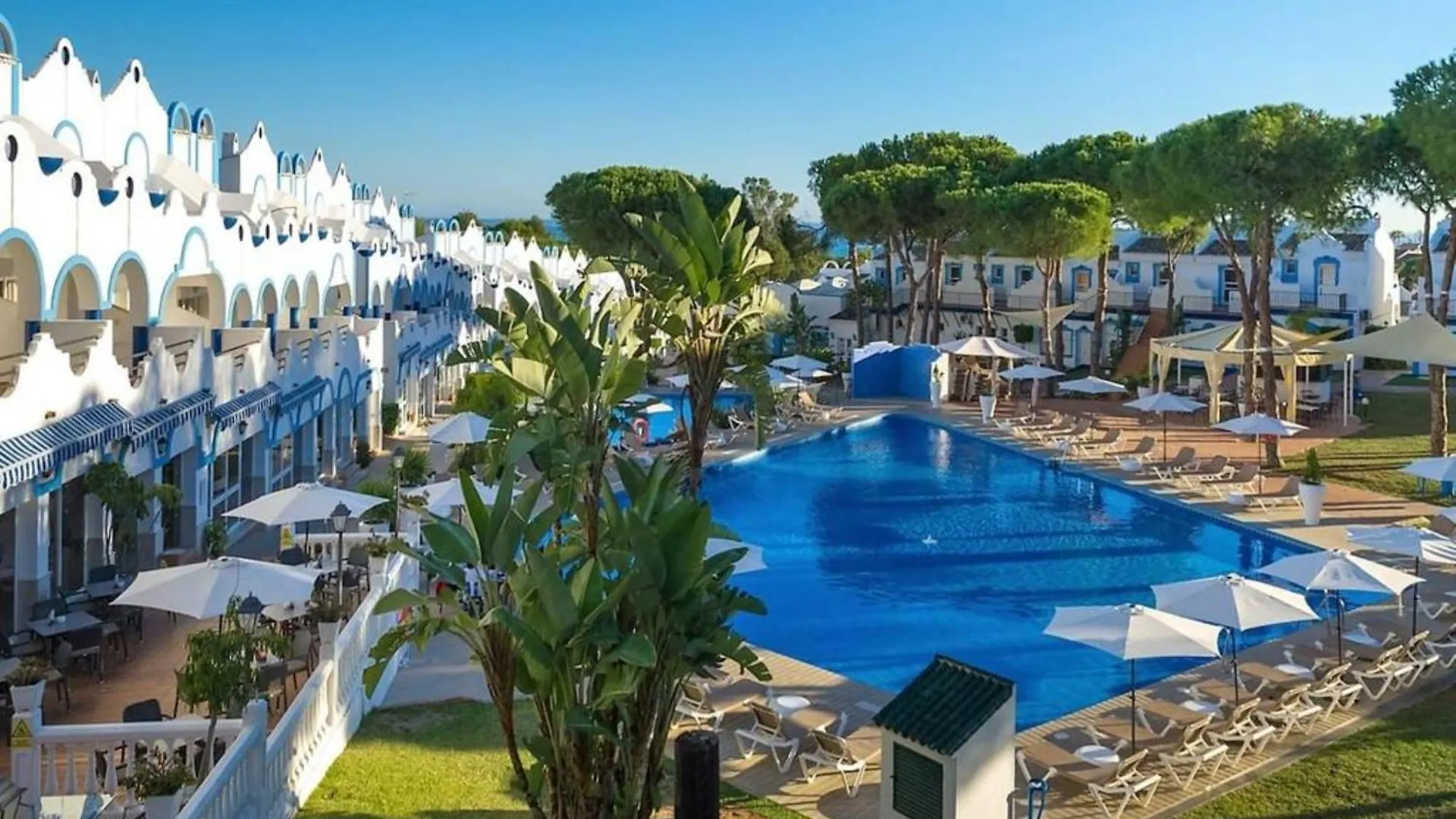 Casa Chico 2 Bedroom Townhouse 1 Mile From Marina & Beaches Marbella Spain